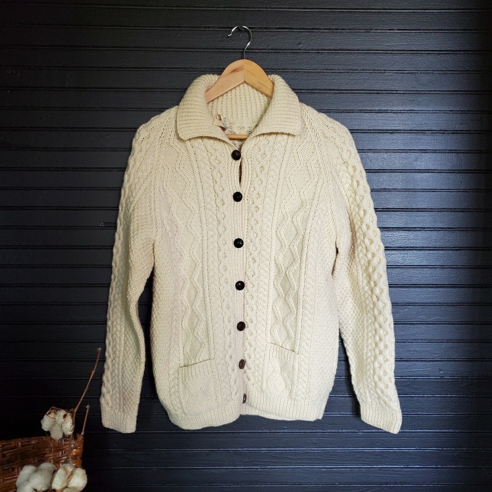 VINTAGE Blarney woolen mills cardigan sweater